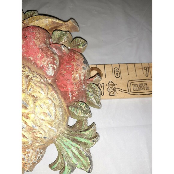 Vintage 1978 Sexton Fruit Basket Wall Hanging #119953 Metal Hand Painted - Picture 3 of 9